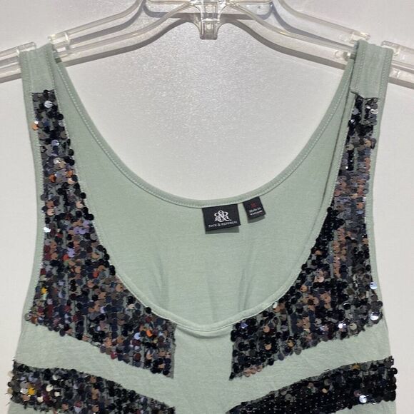 Rock & Republic Women's Green Silver Sequined Scoop Neck Tank Top Size Medium - Picture 4 of 9